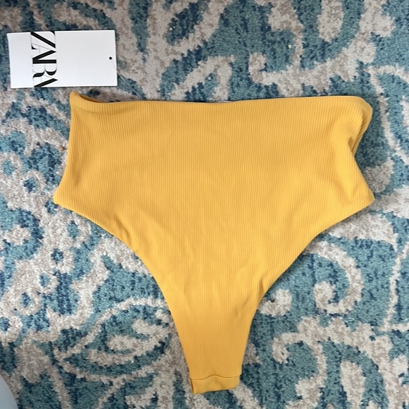 Zara High Waisted Size Small Bathing Suit Bottom - Picture 2 of 3